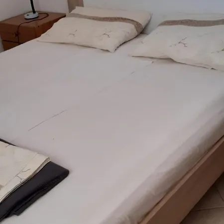 Apartment With Parking Space Ivan Dolac, Hvar - 24264 Jelsa (Hvar)