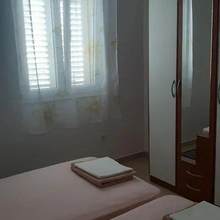 With A Parking Space Ivan Dolac, Hvar - 24264 Apartman *